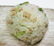 そぼろ鶏めし おにぎり